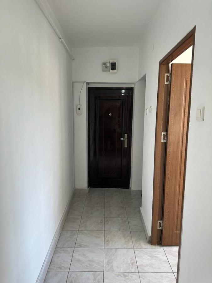 Velovan Apartment Craiova Eksteriør billede