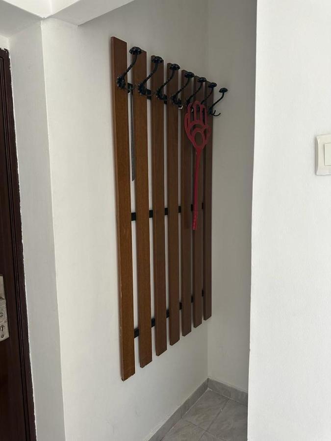 Velovan Apartment Craiova Eksteriør billede